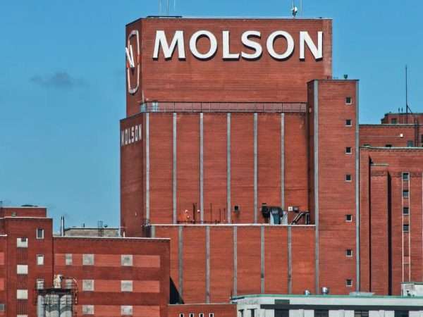 Компания Molson может стать главным спонсором предстоящего Кубка мира по хоккею