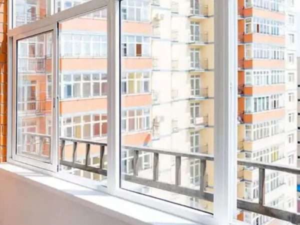 О холодном и теплом остеклении: что лучше?