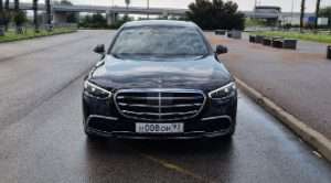 Mercedes в Сочи: аренда с водителем, которая сделает ваш отдых безупречным